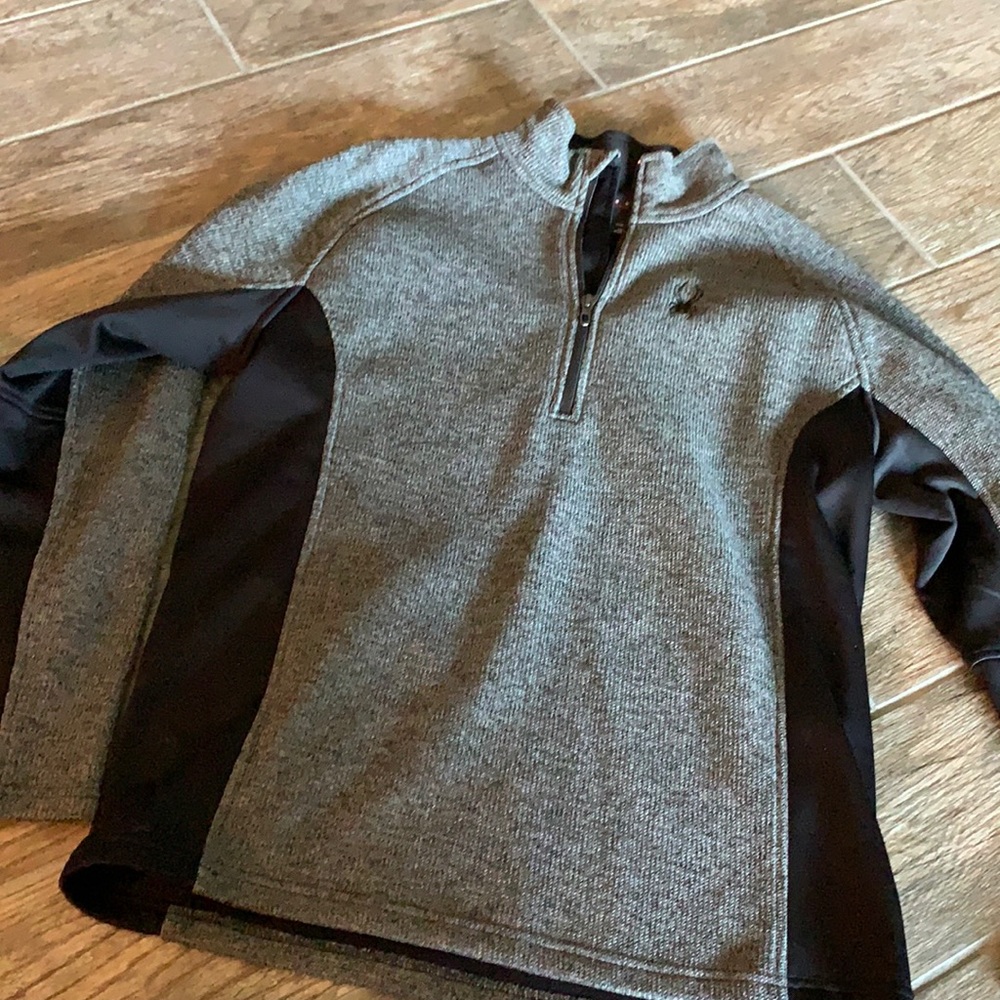 Spyder Men’s half zip sweater. Size Large